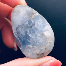 Load image into Gallery viewer, 1PC 30-200g Madagascar Natural Celestite Crystal Druzy Cluster
